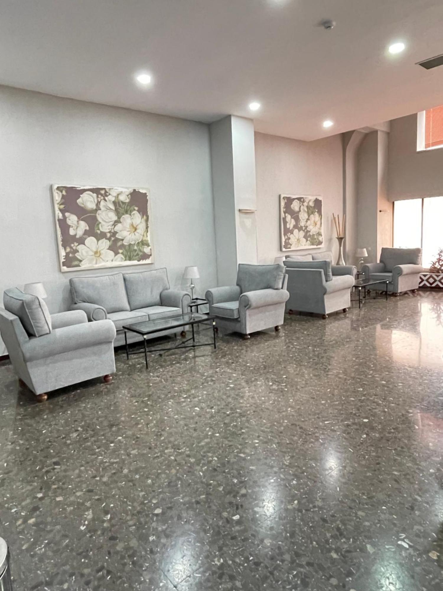 Resitur Luxury Suit 514 세비야 외부 사진